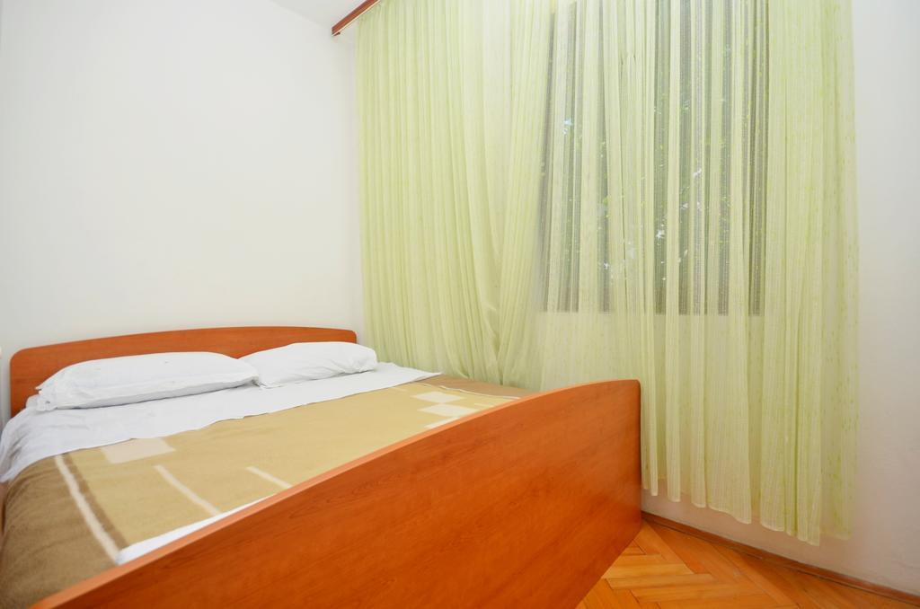 Apartments Branko Водице Екстер'єр фото