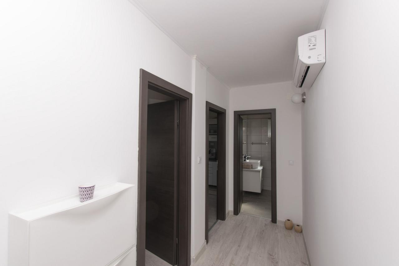 Apartments Branko Водице Екстер'єр фото
